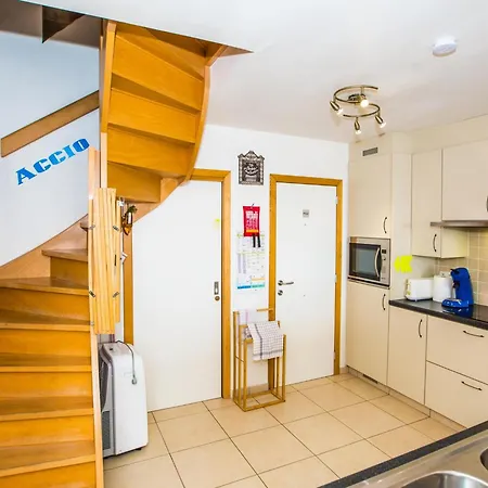 Nova - 0402 + Box 24 Apartment *