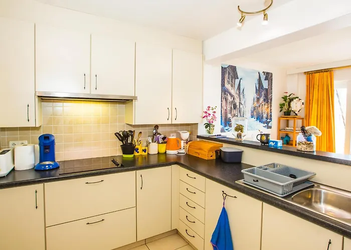 Nova - 0402 + Box 24 Apartment *